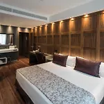 Catalonia Plaza Catalunya Hotel