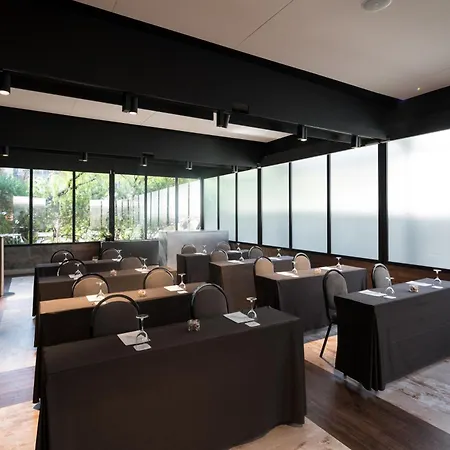 Catalonia Plaza Catalunya Hotel 4*