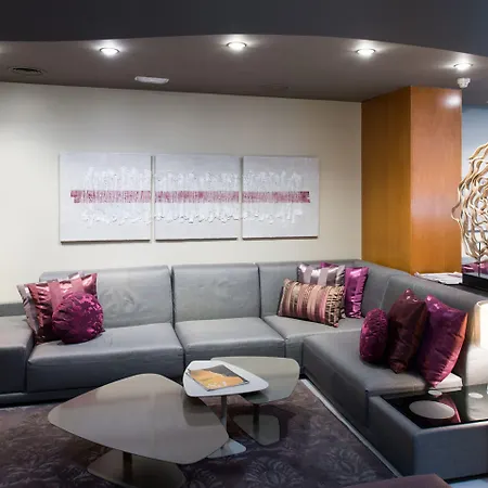Catalonia Plaza Catalunya Hotel 4*