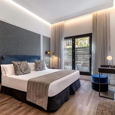 Catalonia Plaza Catalunya Hotel