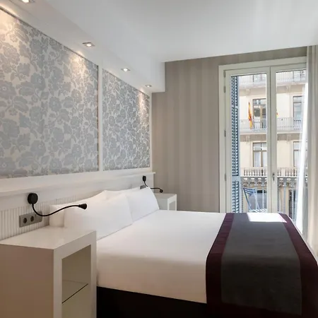 Catalonia Plaza Catalunya Hotel 4*