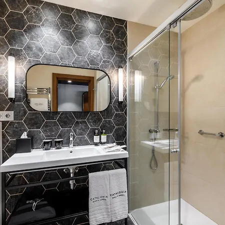 Hotel Catalonia Plaza Catalunya 4*