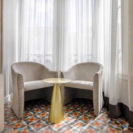 Catalonia Plaza Catalunya Hotel