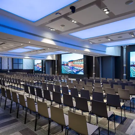 Catalonia Plaza Catalunya Otel 4*