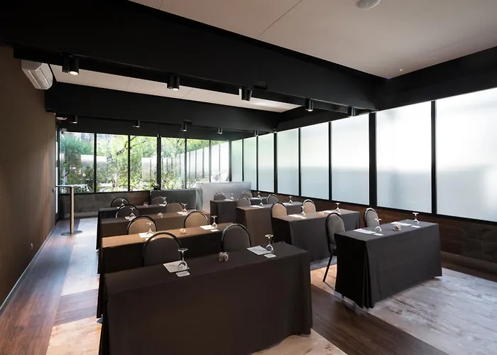 Catalonia Plaza Catalunya Hotel 4*