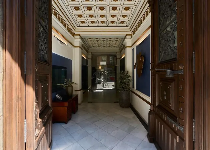 Catalonia Plaza Catalunya Hotel 4*