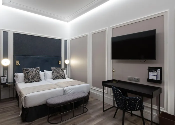 Catalonia Plaza Catalunya Hotel