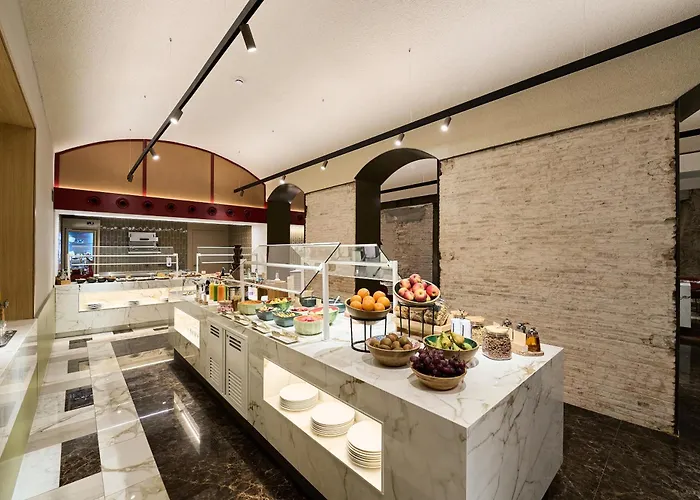 Catalonia Plaza Catalunya Hotel